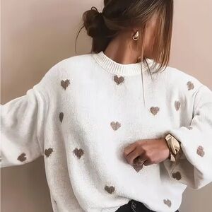 White Sweater with Heart Pattern 90✅
